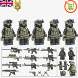 BRITISH SPECIAL AIR SERVICE (SAS) Soldier (Black) - [5] FIGURES