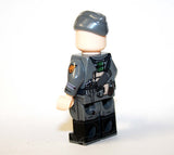 WW2 Nazi German Feldgendarmerie (Military Police) Soldier - [10] FIGURES + MP40