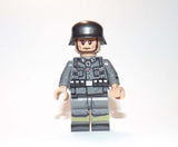 WW2 Nazi German - 5th SS Panzer Division Infantry Soldier - [10] FIGURES