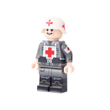 WW2 Nazi German - Field Medic Captain - [10] FIGURES + Medic Bag -