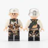 WW2 Nazi German - Soldier in Winter Uniform (camo pant & M40 helmet)  - [10] FIGURES -