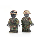 US Army - Operation Desert Storm Soldier - Gas Mask [10] figures  w/ weapons -