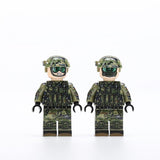 Russian Armed Force - Spetsnaz GRU Soldier [5] figures  w/ weapons -